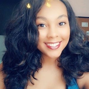 Meet your Posher, Sanija